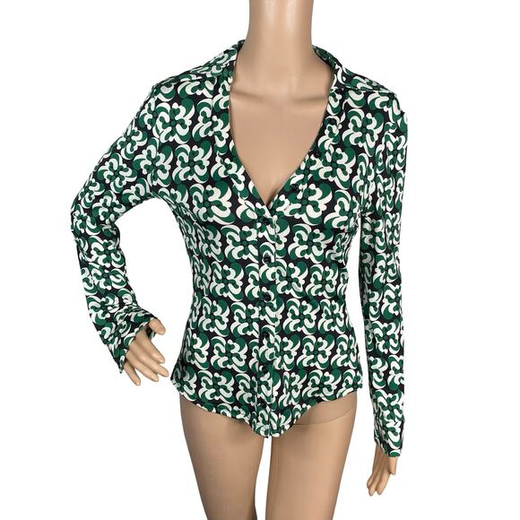 NEW Zara Green White Black Retro Disco Geometric Swirl Button Down Shirt SZ S - Picture 2 of 10